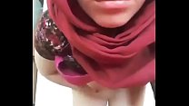 Turkishh Girl Nice Boobs (Kiz Memelerini Aciyor)